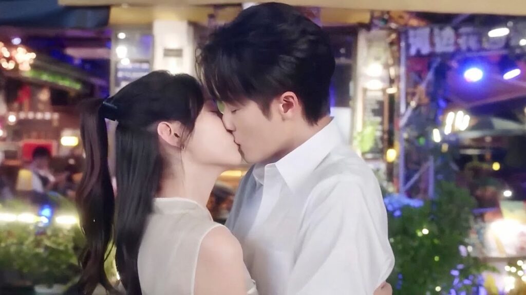 سأذكرك بماذا طلبتي مني ان افعل في ذلك اليوم  ( احبني و احب صوتي )