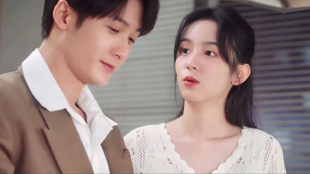 انتي حبيبتي لذا لا مانغ لدي بأن تفتحي موبايلي الخاص ( احبني و احب صوتي )