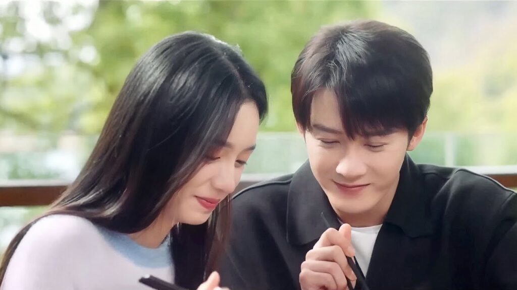 يكشف امرها بأنها نامت في غرفـة حبيبها  ( احبني و احب صوتي )