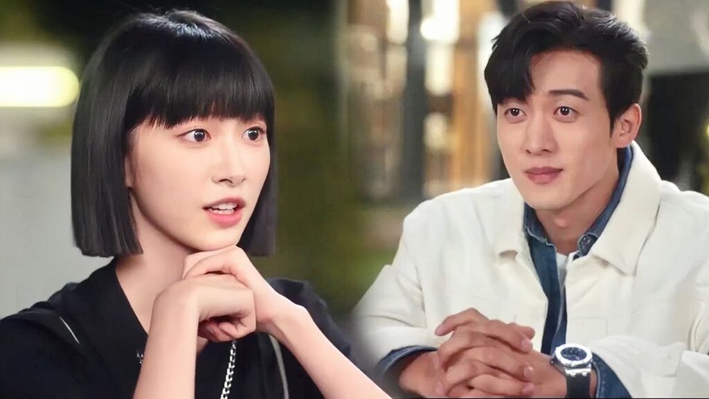 يعبر عن حبـه بطريقة غير مباشرة لكنها الغبيـة لا تفهم  ( احبني و احب صوتي )