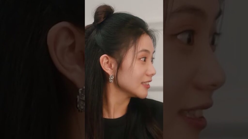 تشي ليان مليء بالغيرة! لقد قام عمدا بفصل جيانغ شياو يوان عن رئيسها الذكر؟ #انحراف #Derailment #youku تشي ليان مليء بالغيرة! لقد قام عمدا بفصل جيانغ شياو يوان عن رئيسها الذكر؟ #انحراف #Derailment #youku