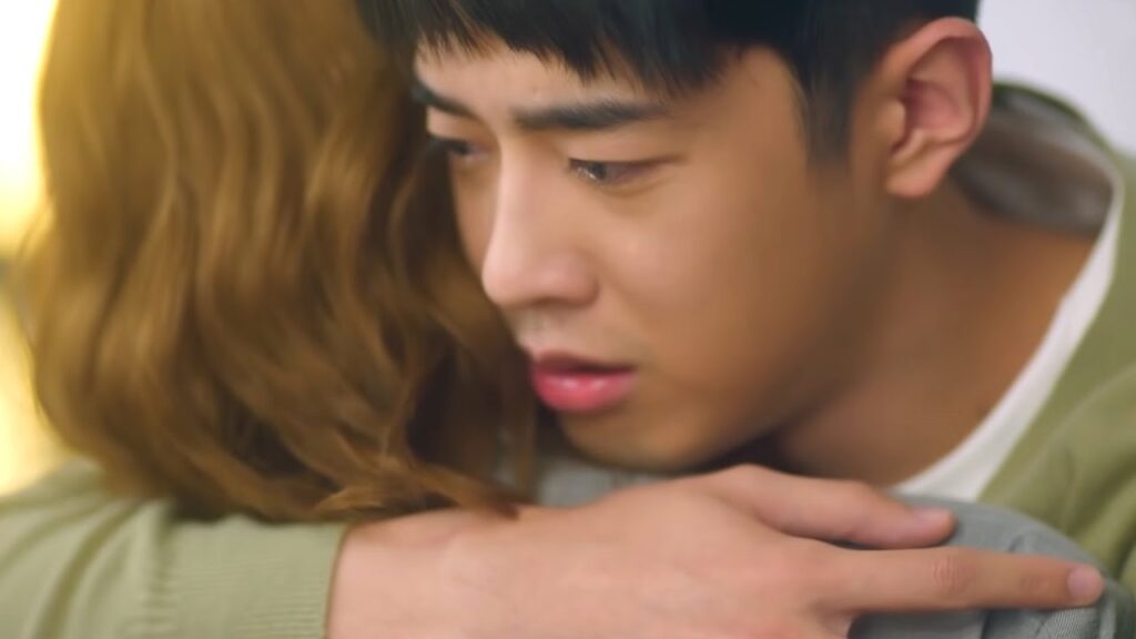 أرادت فقط كلمة واحدة منه لكنه ظل يعتذر لها مرارًا ويطلب منها البقاء ولكنها💔مشهد حزين من "حبك ينيرني"