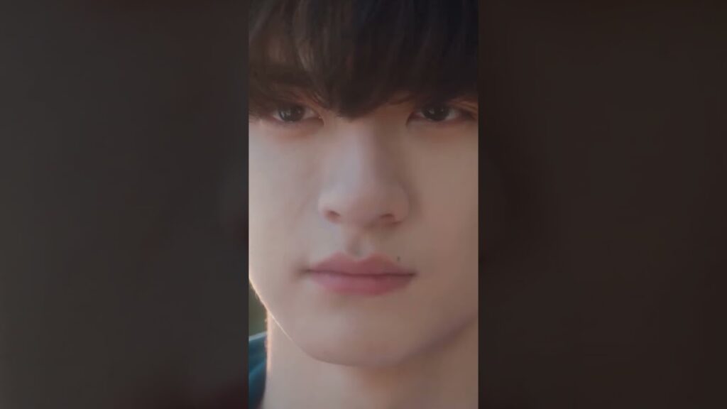 يعود الاثنان إلى المدرسة للبحث عن أدلة! #انحراف #Derailment #youku