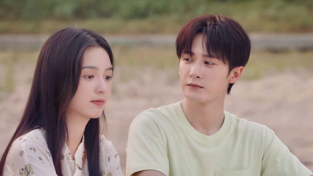 كلما نظر اليها كلما وقع عميقا بحبها ,  ( احبني و احب صوتي )