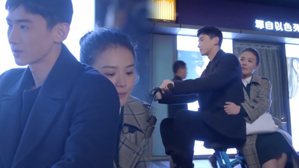 يستطيع حبيبها إرضاء قلبها فيمسك يديها ويأخذها على الدراجة💞مشهد رومانسي من "أنت بطلي"