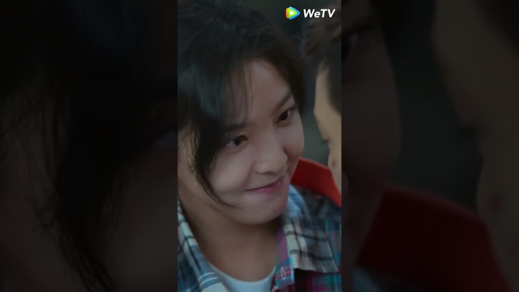 امساك شيتشوان يقبل شولاي! 🤭💖 #chinesedrama #دعني_أضيئك #adatewiththefuture #照亮你 امساك شيتشوان يقبل شولاي! 🤭💖 #chinesedrama #دعني_أضيئك #adatewiththefuture #照亮你