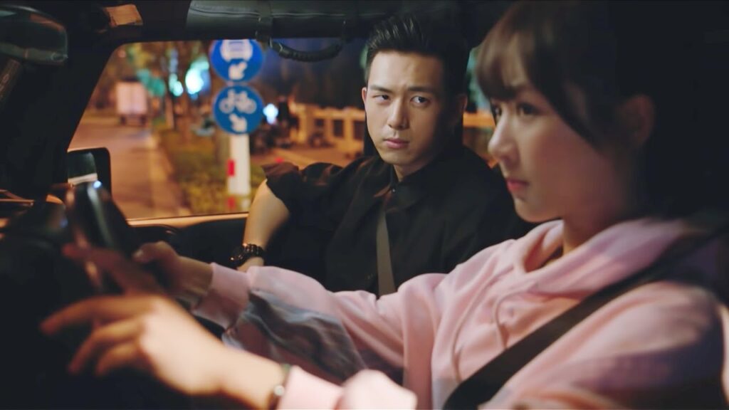 كان مستعدًا أن يقدم لها حياته💖مشهد رومانسي من "هيا هيا يا الحبار"