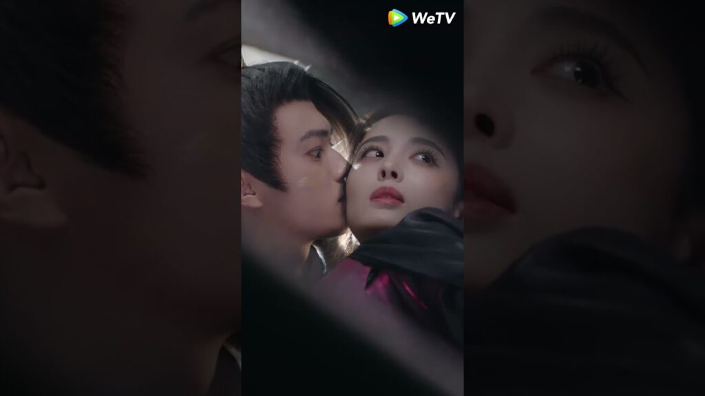 شويه يينغ وجينغ تشيو يقبلان بعض عن طريق الخطأ! 🥹💕 #chinesedrama #لورد_نسر_الثلج #snoweaglelord
