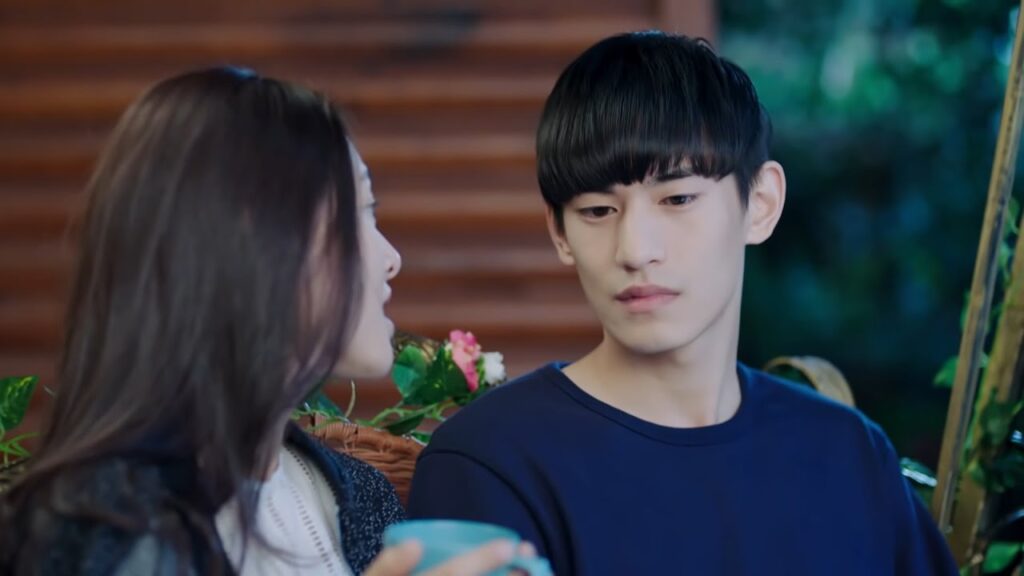 تقبيلك كان أسهل وأسرع طريقة لراحتي فقط❤️مشهد رومانسي من "حبيبي المذهل"