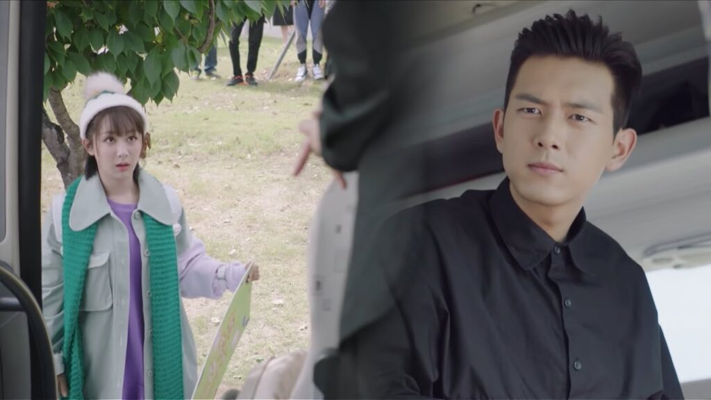 تطارد حبيبها المستبد مرتدية تنورة قصيرة فبجملة تجعله يفقد السيطرة😍مشهد لطيف من "هيا هيا يا الحبار"