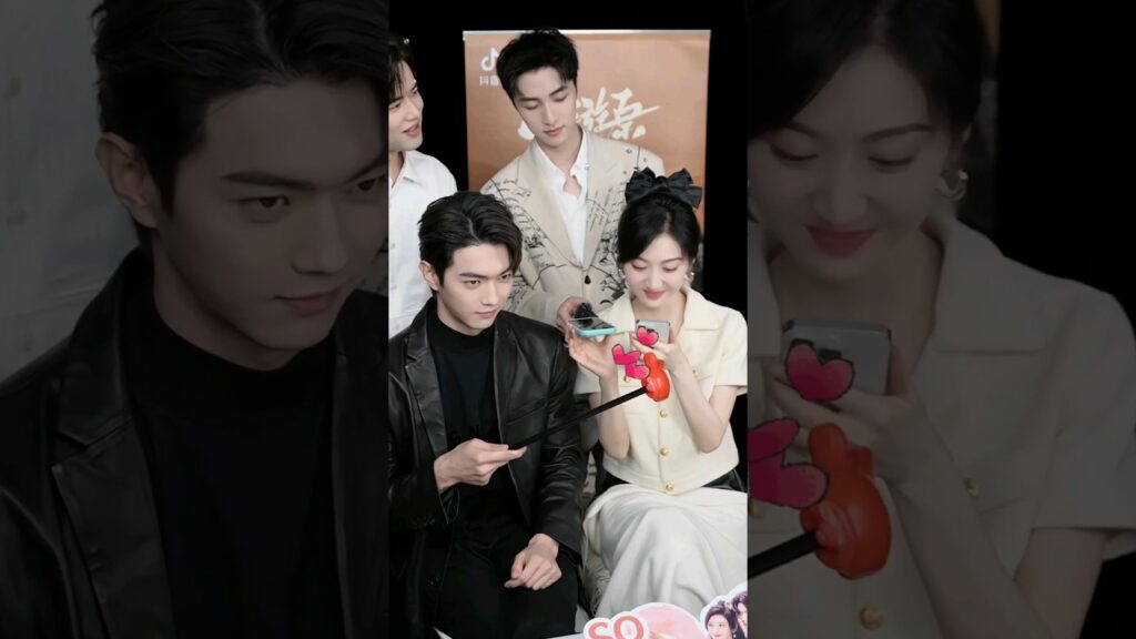 شو كاي يحاول جذب انتباه جينغ تيان #xukai #许凯 #景甜 #jingtian #wonderlandoflove #乐游原 #shorts #new #جديد