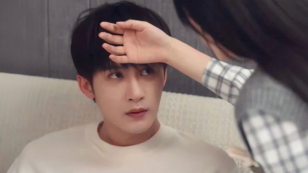 تسهر في منزل حبيبها و تعتني بهِ لانه مصاب بالحمى ( احبني و احب صوتي ) تسهر في منزل حبيبها و تعتني بهِ لانه مصاب بالحمى ( احبني و احب صوتي )