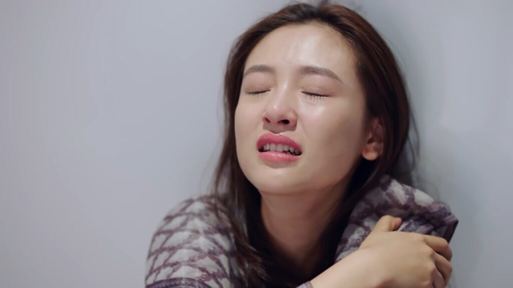 محزن للغاية! تنفصل النجمة عن حبيبها الوسيم في النهاية💔😔مشهد مؤلم من “حبيبي المذهل” محزن للغاية! تنفصل النجمة عن حبيبها الوسيم في النهاية💔😔مشهد مؤلم من "حبيبي المذهل"