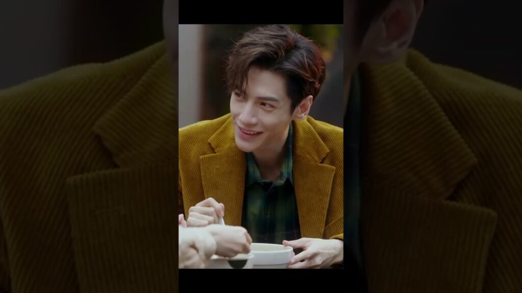 أقنع قو يون زينغ سو ويان بالعودة إلى المنزل للعام الجديد🥰#الحب_هو_الدواء_الشافي #LoveIsPanacea