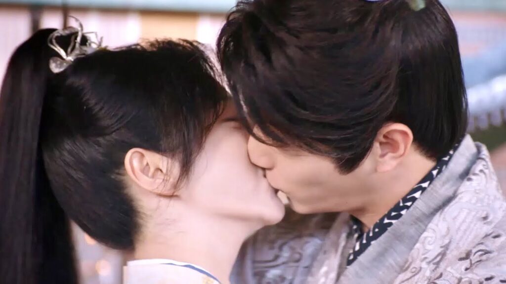 يقبلها أمام والدها لكي يضعه امام الامر الواقع  (  ارض عجائب الحب )