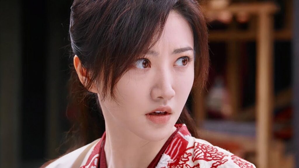 لم تتخطى موت صديقها , فتلاحق رجل يشبـه  ( ارض عجائب الحب )