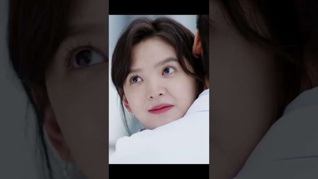 أظهر قو يون زينغ على الفور عاطفته ولم يتمكن من التراجع للحظة🥰#الحب_هو_الدواء_الشافي #LoveIsPanacea