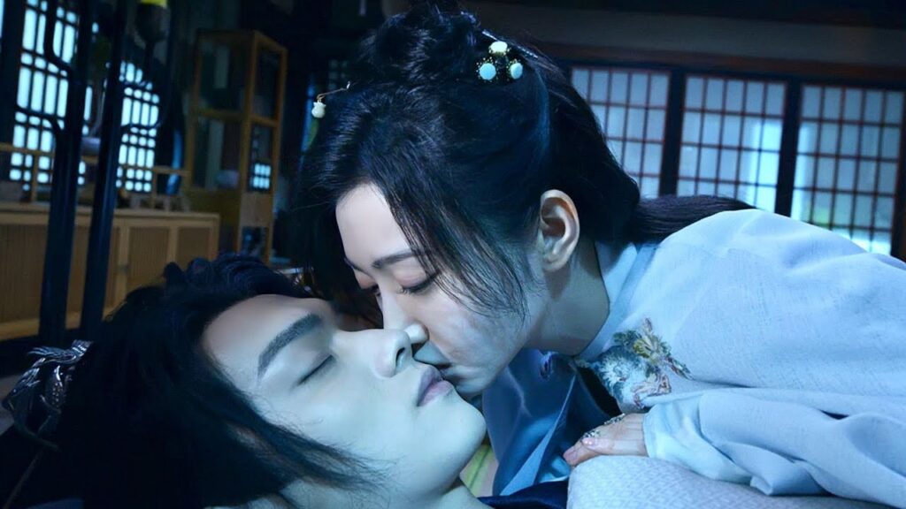 تهرب من قصره و تقبـله قبلة الوداع  ( ارض عجائب الحب )