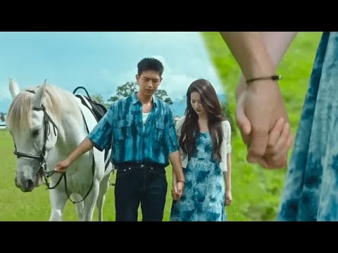 يشاهدان شروق الشمس معًا فتبادر بمسك يداه فيتعرق الفتي الوسيم من الخجل😉💕 مقطع رومانسي من”قابل ذاتك يشاهدان شروق الشمس معًا فتبادر بمسك يداه فيتعرق الفتي الوسيم من الخجل😉💕 مقطع رومانسي من"قابل ذاتك