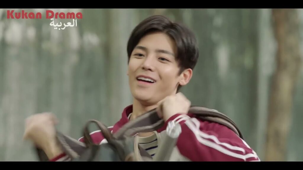 الفتي الوسيم يتجنب القتال و يحمل البطلة