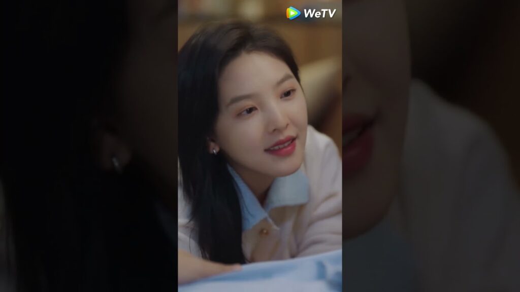 يتشاركان كلامًا رومانسيًا🥰 #chinesedrama #adatewiththefuture #照亮你 #دعني_أضيءك #shorts