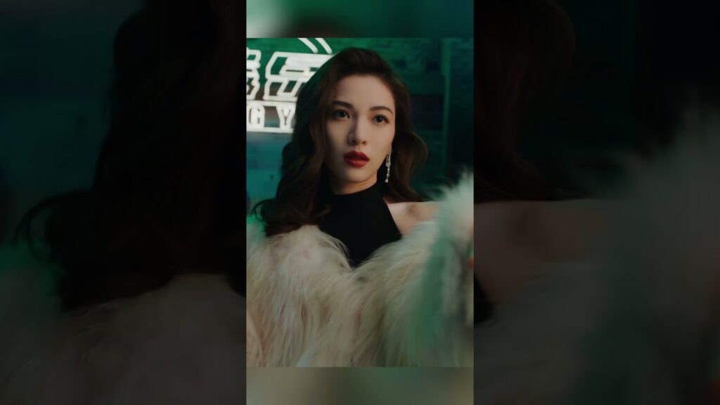 #iQIYI #iqiyiarabic #risingwiththewind #elainezhong #gongjun #iqiyi #chinesedrama #story #shorts