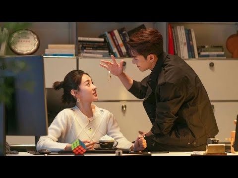 "لماذا لا نتزوج؟" يعرض الرئيس الزواج عليها لكنها ترفضه لهذا السبب🤔مقطع رومانسي"مرحبًا أيتها الزهرة"