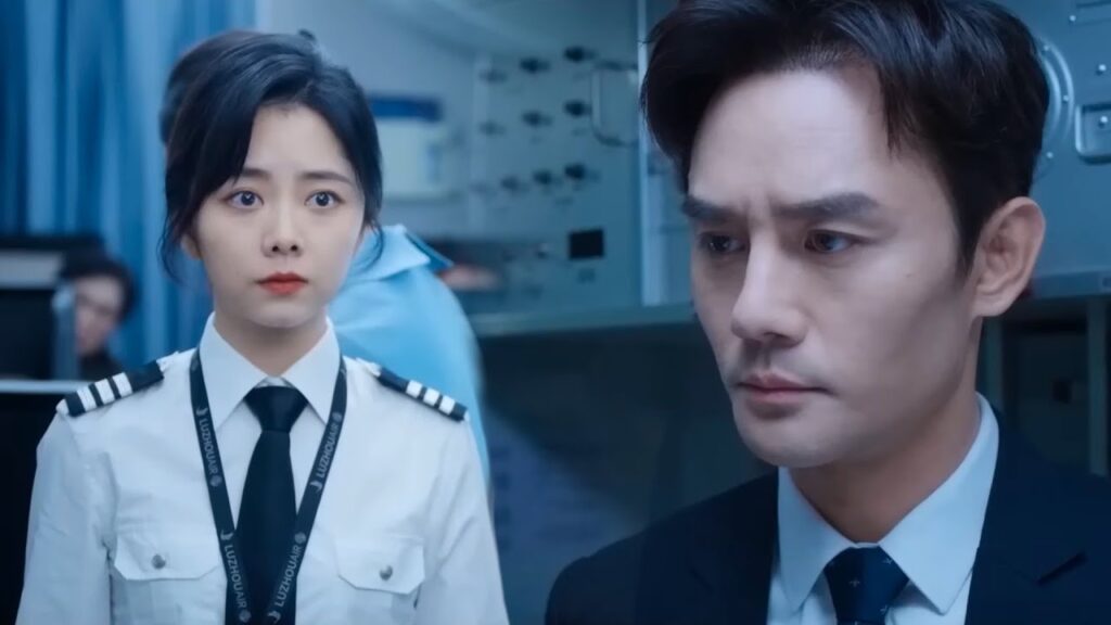 تخاطر بعملها من أجل سلامة الراكب فيقف رئيسها معها❤️مقطع من المسلسل الرومانسي"رحلتي إليك"