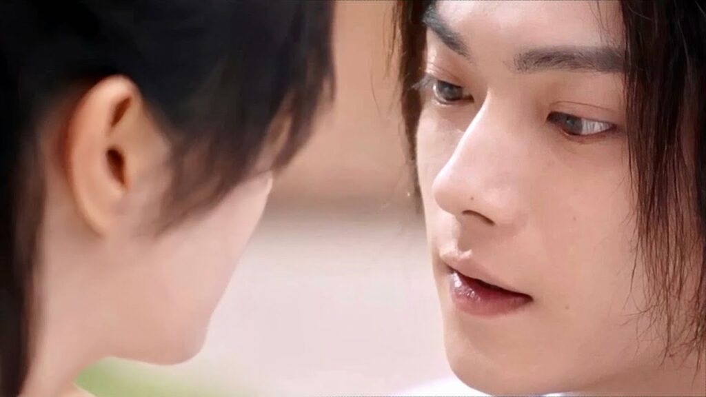 بما انك سرقتي قبلـة مني , يمكنني تجاوز الحدود الان  ( ارض عجائب الحب