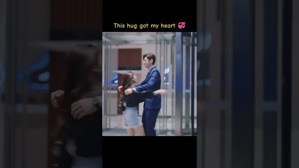 هذا العناق حصل على قلبي🥰😘#PleaseFeelAtEaseMrLing #一不小心捡到爱 #youku هذا العناق حصل على قلبي🥰😘#PleaseFeelAtEaseMrLing #一不小心捡到爱 #youku