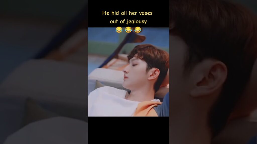 أخفى كل مزهرياتها بدافع الغيرة🤣#PleaseFeelAtEaseMrLing #一不小心捡到爱 #youku أخفى كل مزهرياتها بدافع الغيرة🤣#PleaseFeelAtEaseMrLing #一不小心捡到爱 #youku