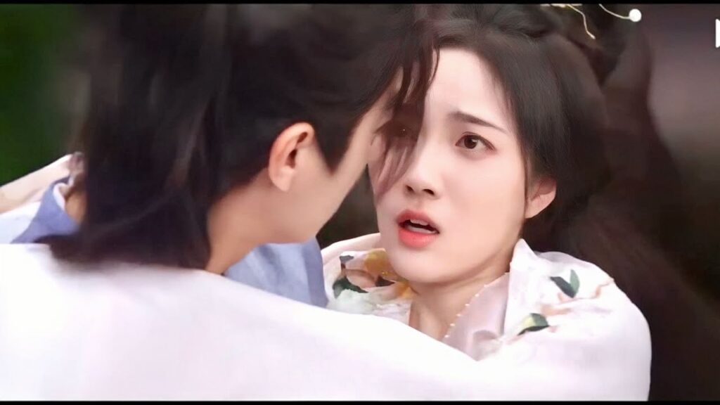 ينقذ الآنسة النبيلـة لكنه يرى القليل من جسدها من دون قصد  ( ارض عجائب الحب )