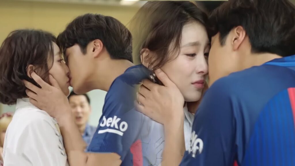 يعود حبيبها أخيرًا ويعرض عليها الزواج للمرة الثانية💖مشهد رومانسي من "أكاذيب الفتيات"