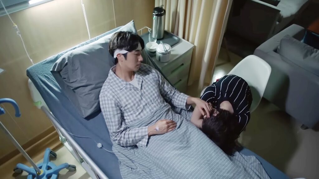 يدرك أنها تحبه ولكنها ما زلت لا تعترف بهذا💖مشهد رومانسي من “أكاذيب الفتيات” يدرك أنها تحبه ولكنها ما زلت لا تعترف بهذا💖مشهد رومانسي من "أكاذيب الفتيات"