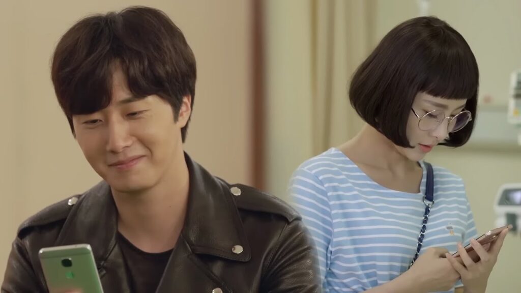 تطلب حبيبته الانفصال فيسألها أن تمنحه فرصة أخيرة💔مشهد من “أكاذيب الفتيات” تطلب حبيبته الانفصال فيسألها أن تمنحه فرصة أخيرة💔مشهد من "أكاذيب الفتيات"