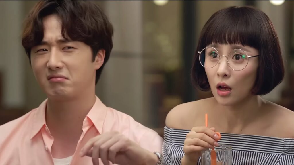 يعامل الرئيس نفسه على أنه منتج لمجرد أن يكون حبيبها!😂مشهد من "أكاذيب الفتيات"