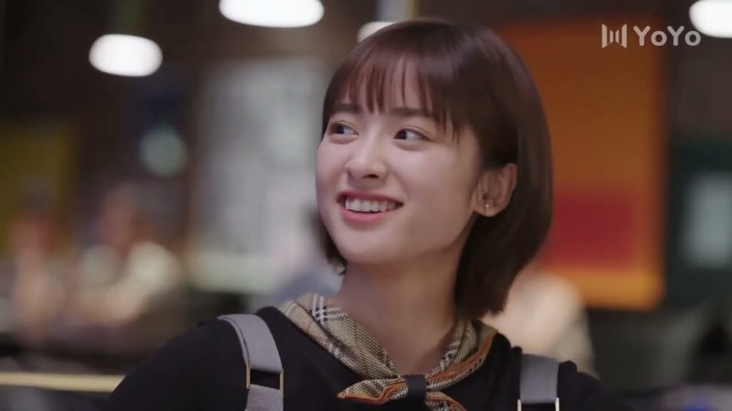 تسهر مع صديقها الذي يحبها سراً ( عد نجومك المحظوظة )