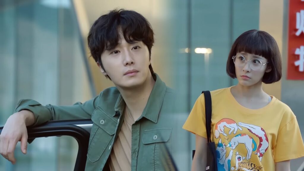 يرفض الاعتراف بحبه لها لكنه يظل يتقرب منها💖مشهد لطيف من "أكاذيب الفتيات"