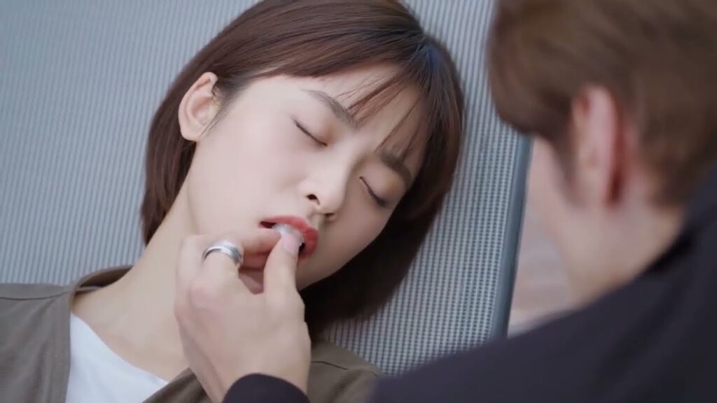 مساعدته الشخصية تفقد الوعي وعليـه الاعتناء بها  ( عد نجومك المحظوظة )