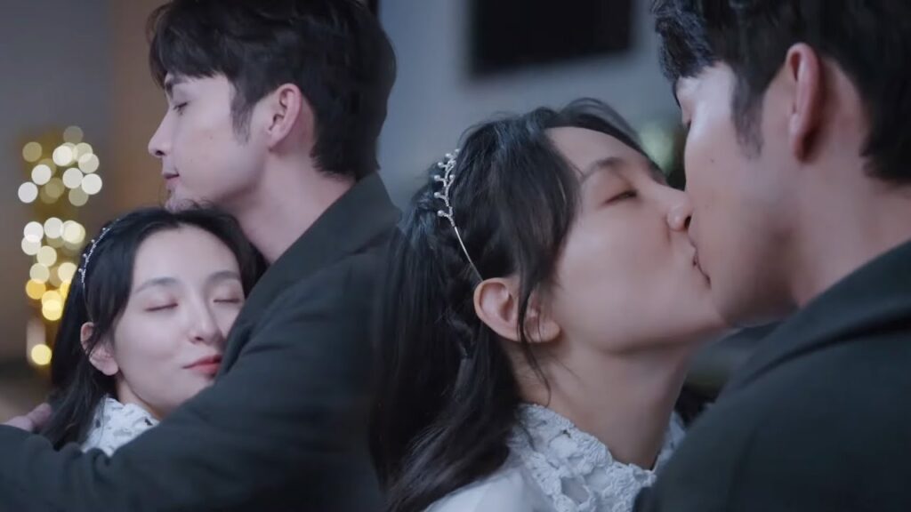 لا يمكن للوسيم التوقف عن تقبيل فتاته❤️مشهد رومانسي من “هنا نلتقي ثانية” لا يمكن للوسيم التوقف عن تقبيل فتاته❤️مشهد رومانسي من "هنا نلتقي ثانية"