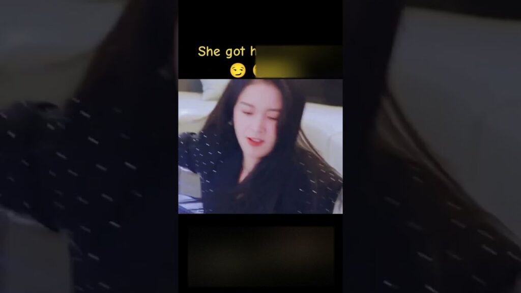 لقد حصلت على انتقامها😎😎😎 #LoveStrikesBack #الحب_يعود_للضربات #youku لقد حصلت على انتقامها😎😎😎 #LoveStrikesBack #الحب_يعود_للضربات #youku