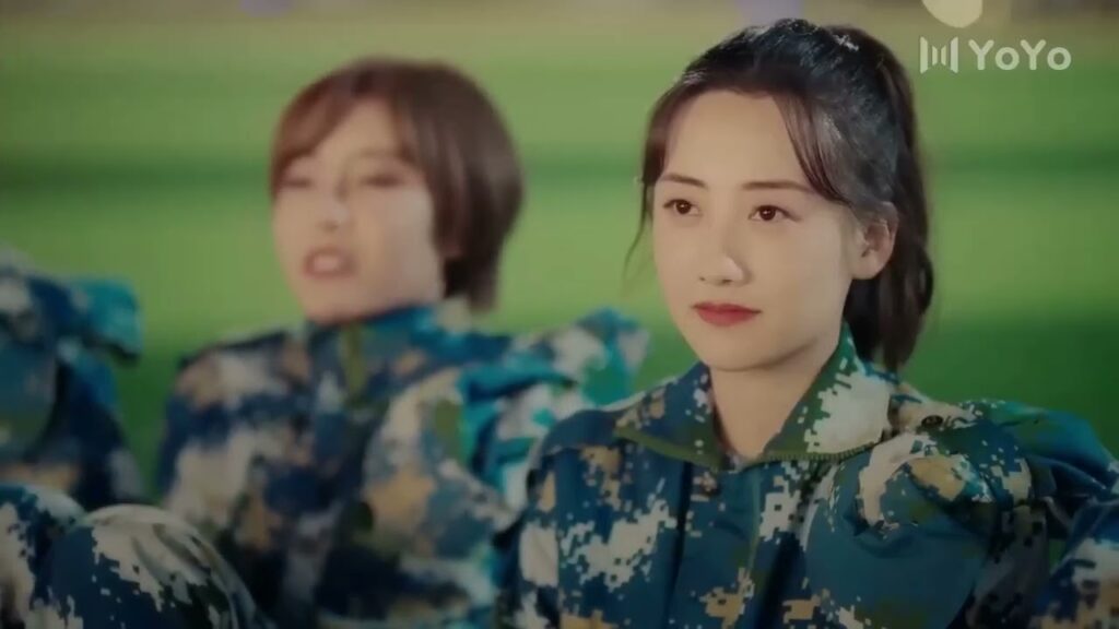 يرقص بشكل رائع لكي يثير اهتمامها لكنه يحصل على رد فعل مختلف منها ( على وشك الشهرة ) يرقص بشكل رائع لكي يثير اهتمامها لكنه يحصل على رد فعل مختلف منها ( على وشك الشهرة )