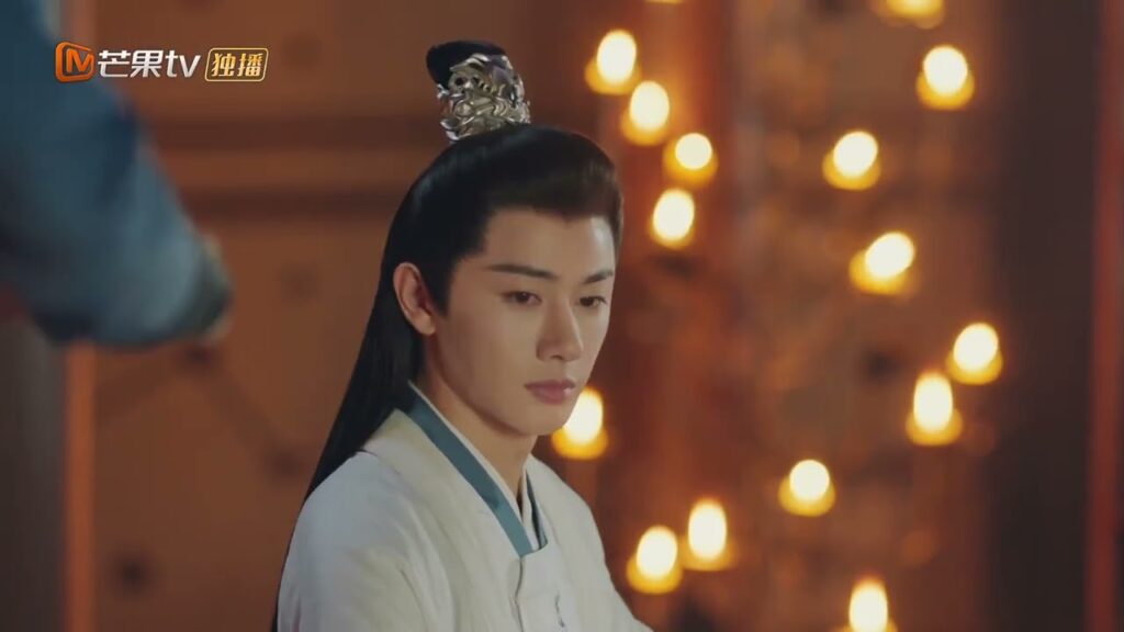 هير جيو لينج تعترف لرونغ يو وهي سكرانة، وعندما تستيقظ ترمي الباب بقدمها | MangoTV Arabic هير جيو لينج تعترف لرونغ يو وهي سكرانة، وعندما تستيقظ ترمي الباب بقدمها | MangoTV Arabic