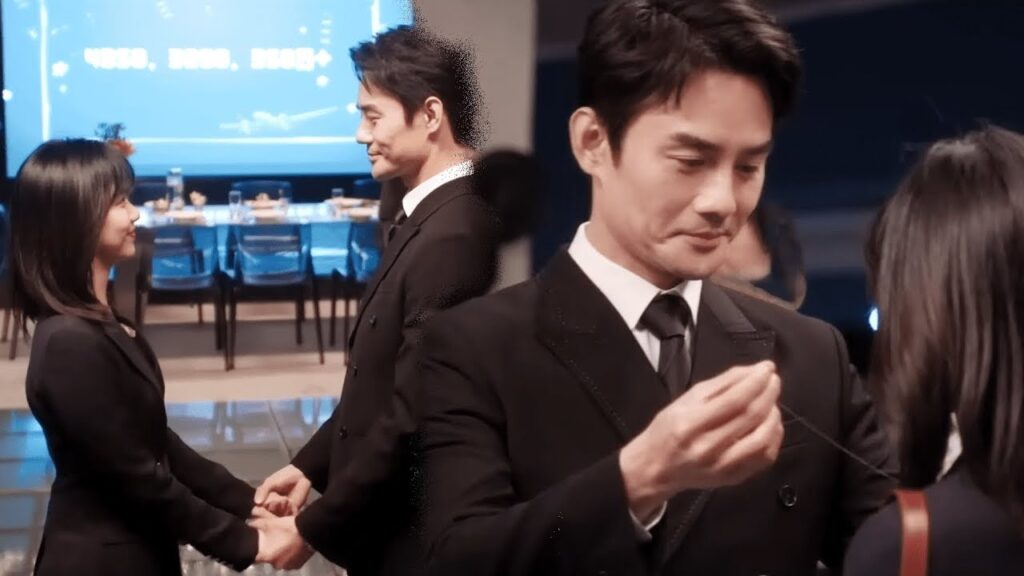 [هدية حُبنا!] | مقطع رومانسي من مسلسل "رحلتي إليك"