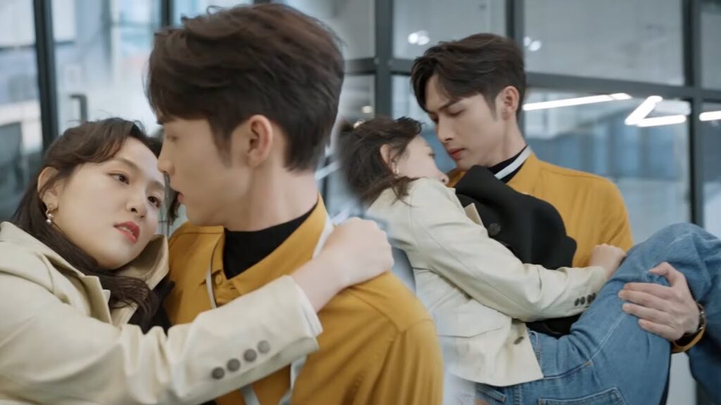 يرى حبيبته مصابة فيحملها على الفور إلى المستشفى | مشهد من "‫هنا نلتقي ثانية"