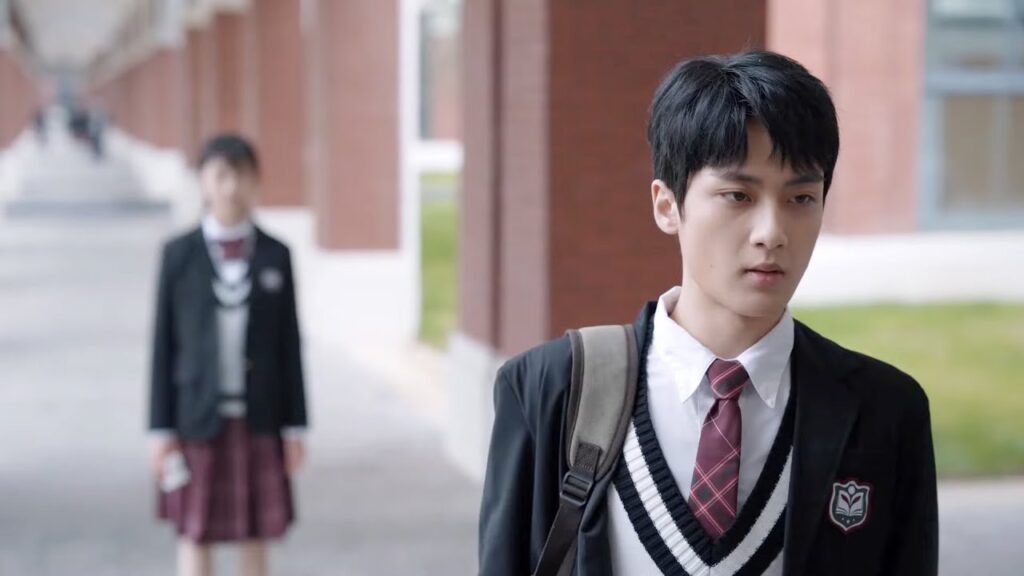 يعدها بالاحتفال معها فيرحل فجأة ويكسر وعده، فماذا حدث؟! | مشهد من "‫هنا نلتقي ثانية"