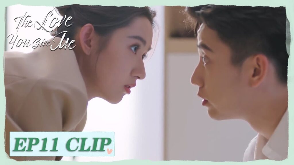 أهداها هدية أعجبتها للغاية | مقطع من الحلقة 11 "الحب منك " | WeTV