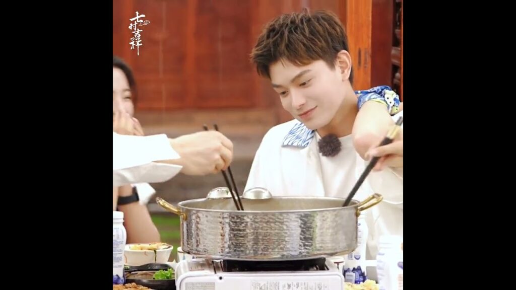 #iqiyiarabic #loveyouseventimes #dingyuxi #yangchaoyue #iqiyi #شورتس #مسلسلات #cdrama #shorts #story #iqiyiarabic #loveyouseventimes #dingyuxi #yangchaoyue #iqiyi #شورتس #مسلسلات #cdrama #shorts #story