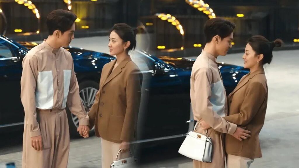 "أنا حبيبة الرئيس" كشفت عن علاقتهما أخيرًا بادرت بإمساك يده أمام الجميع👫مشهد من"مرحبًا أيتها الزهرة"