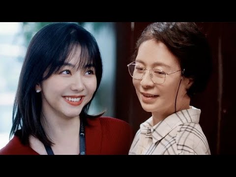 هكذا تتقربين من حماتك وتجعلينها تُحبك تعلمي من بطلتنا❤️ مشهد دافئ من مسلسل الرومانسي “رحلتي إليك” هكذا تتقربين من حماتك وتجعلينها تُحبك تعلمي من بطلتنا❤️ مشهد دافئ من مسلسل الرومانسي "رحلتي إليك"